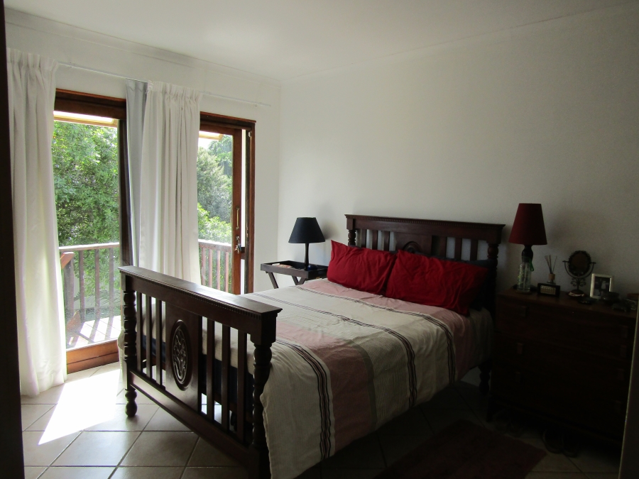 5 Bedroom Property for Sale in Oyster Bay Eastern Cape